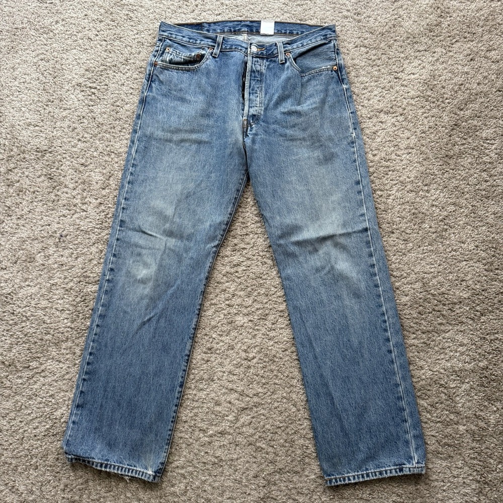 Vintage Levi's 501 Men's Original Fit 36X32 Medium Wash Button Fly Straight Leg
